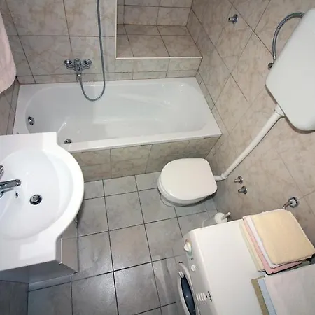 Apartamento In *
